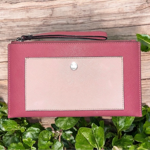 Michael Kors Jet Set Large Zip Clutch Wristlet Rose Pink Colorblock - Picture 1 of 4